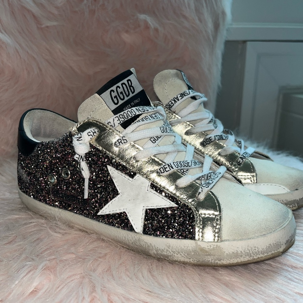 Like new Golden Goose low top Super Star Multicolored Glitter sneakers